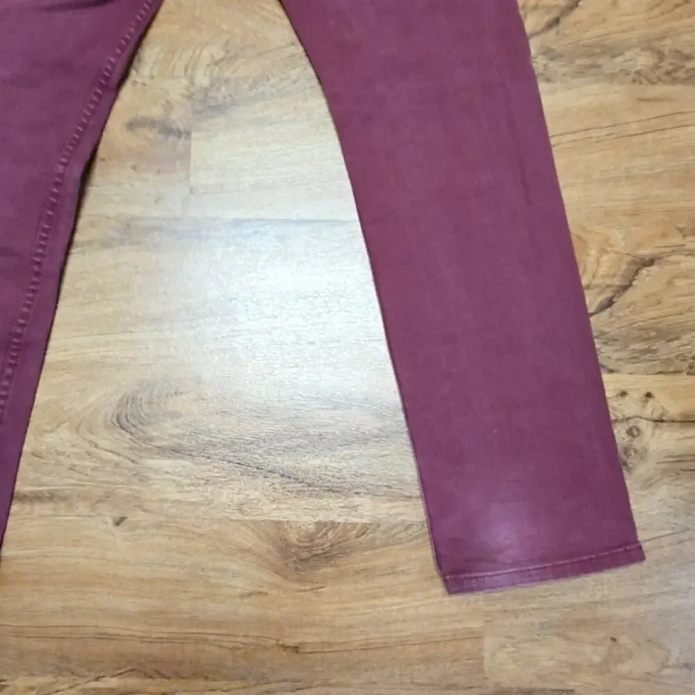 Levi's Mens Jeans Slim Fit Faded Burgundy Denim 32x32 Classic